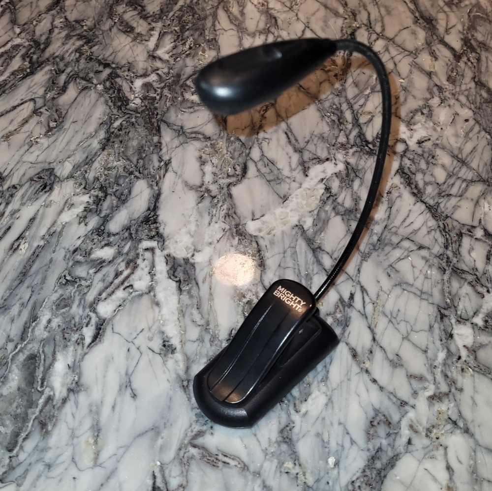 Portable light - Picture 3 of 5
